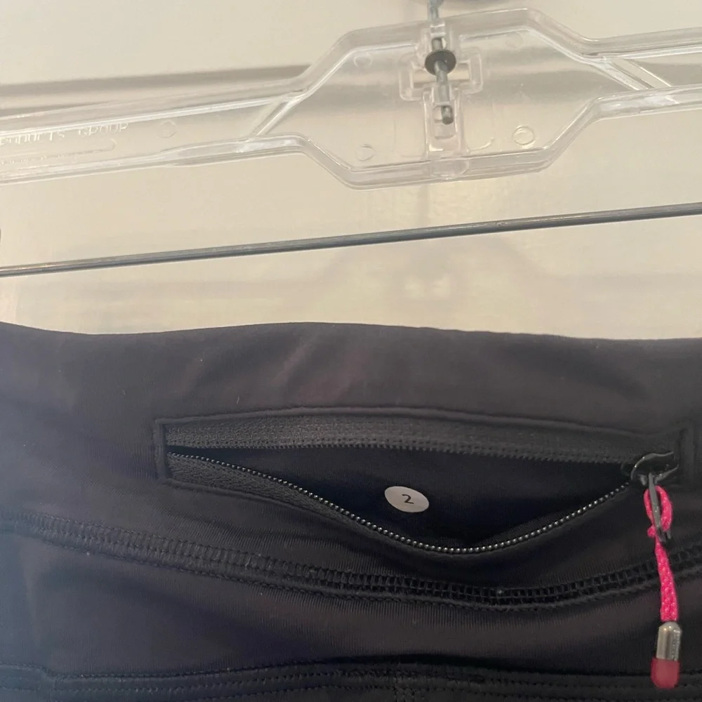 Lululemon Run: Inspire Crop II *All Luxtreme in Savasana Camo Black | SZ 2 - Picture 13 of 13